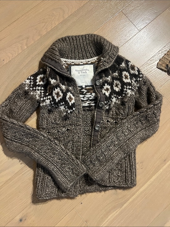 Abercrombie & Fitch Sweaters - Abercrombie & Fitch Brown Fair Isle Cable-Knit Cardigan